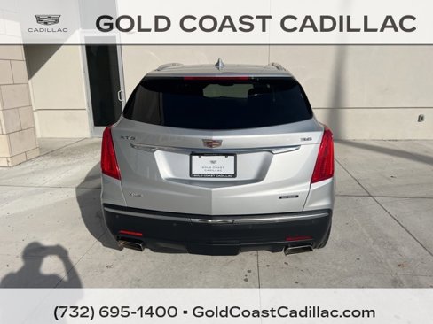 Used 2017 Cadillac XT5 Luxury w/ Driver Awareness Package image 3