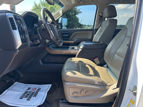 Used 2018 Chevrolet Silverado 2500 LTZ w/ Duramax Plus Package image 9