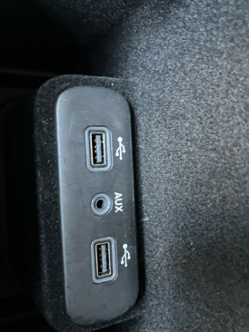Used 2017 Chrysler 300 S w/ 300S Premium Group 2 image 33