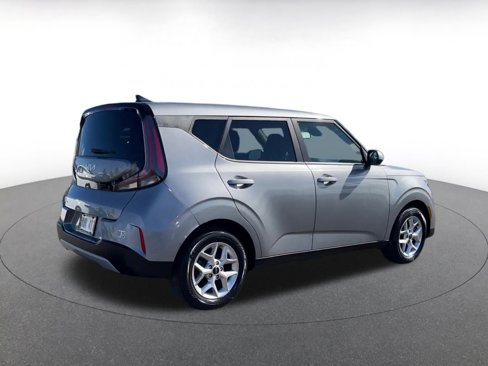 Used 2023 Kia Soul LX w/ Option Group 015 image 15