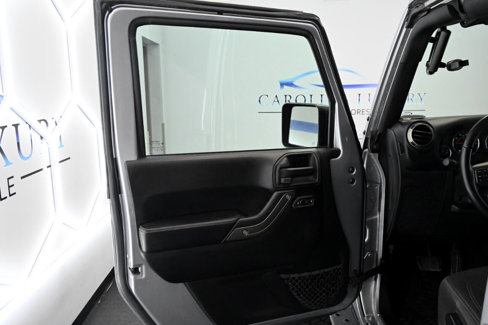Used 2018 Jeep Wrangler Unlimited Sport image 17