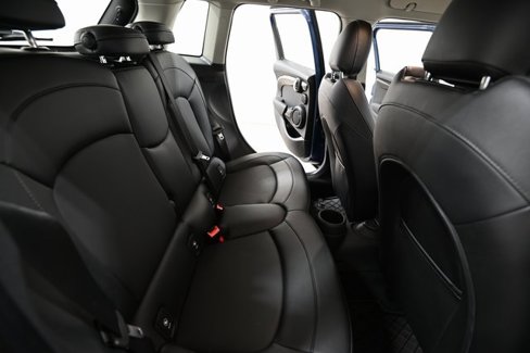 Used 2018 MINI Cooper S image 27