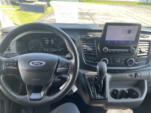 Used 2020 Ford Transit 150 Low Roof image 3