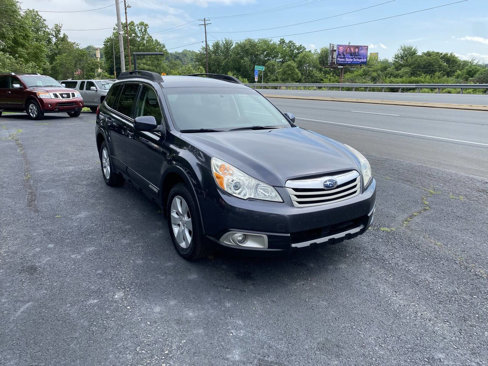 Used 2011 Subaru Outback 2.5i Premium image 4