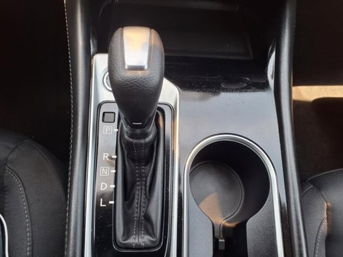 Used 2023 Nissan Altima 2.5 SV image 15