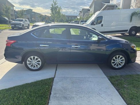 Used 2019 Nissan Sentra SV image 4