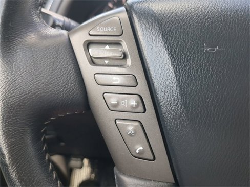 Used 2018 Nissan Armada SV image 24