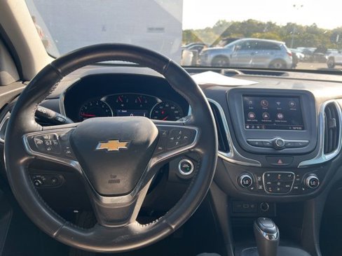 Used 2021 Chevrolet Equinox LT image 13
