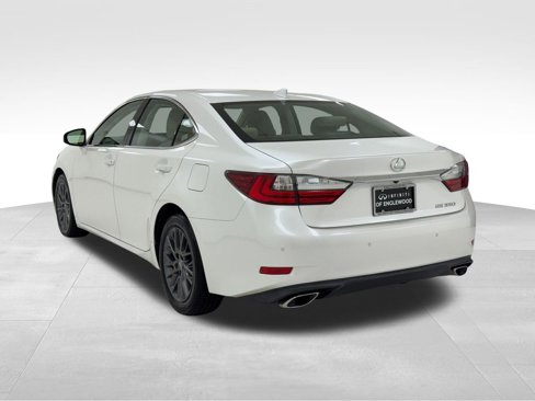 Used 2018 Lexus ES 350 w/ Navigation System Package image 5