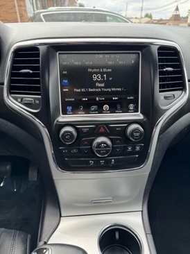Used 2015 Jeep Grand Cherokee Altitude image 34