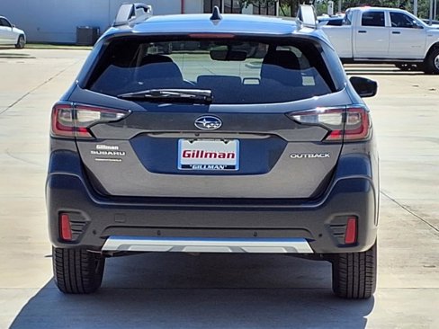 Used 2022 Subaru Outback Limited image 8