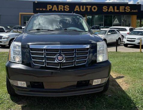 Used 2010 Cadillac Escalade 4WD Hybrid image 1