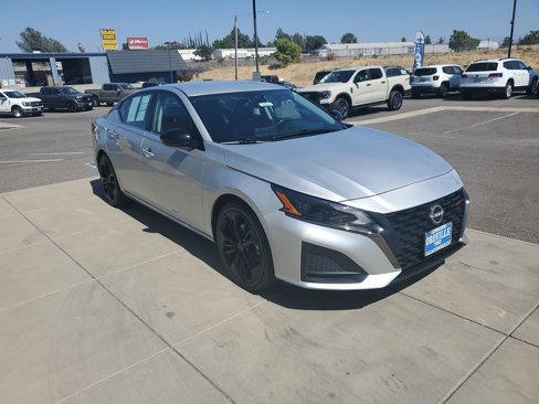 Used 2023 Nissan Altima 2.5 SR image 7