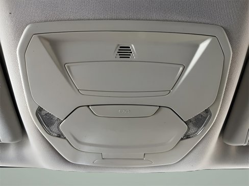 Used 2018 Ford Escape SE w/ SE Sport Appearance Package image 22
