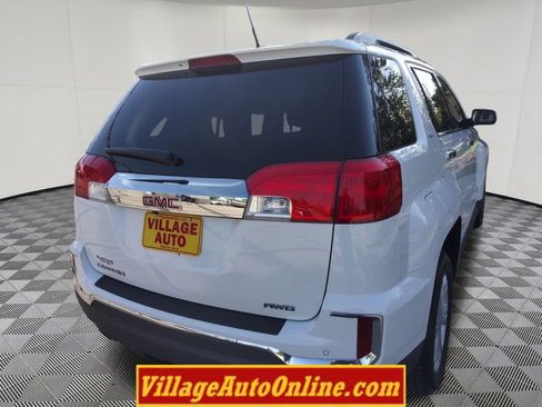 Used 2017 GMC Terrain SLE w/ Chrome Edition image 13