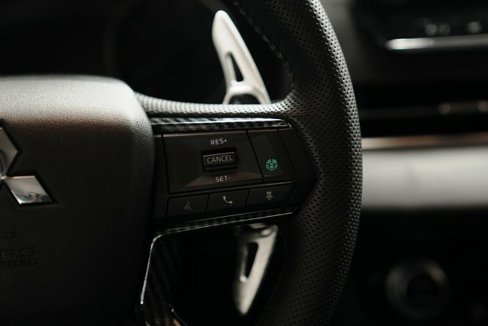 Used 2022 Mitsubishi Outlander SE image 36