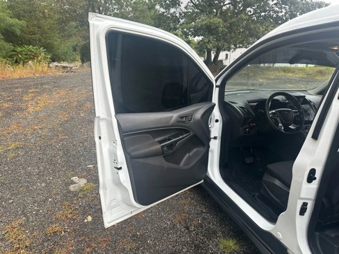 Used 2017 Ford Transit Connect XL image 32