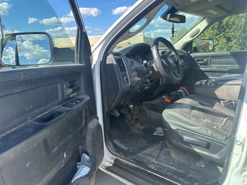 Used 2017 RAM 2500 Tradesman w/ Chrome Appearance Group image 8