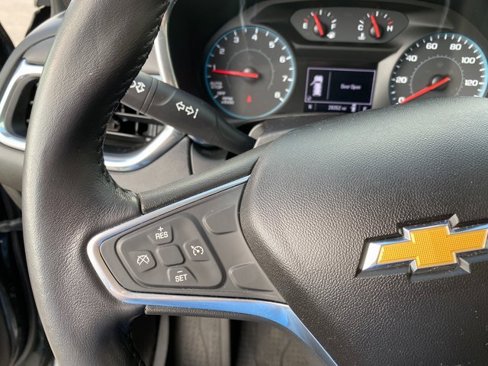 Used 2018 Chevrolet Equinox LT image 29