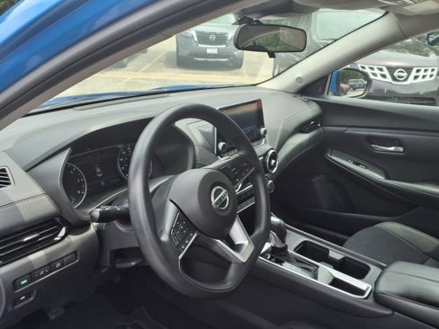 Used 2023 Nissan Sentra SV image 15