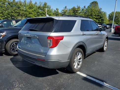 Used 2020 Ford Explorer XLT w/ Equipment Group 202A image 8