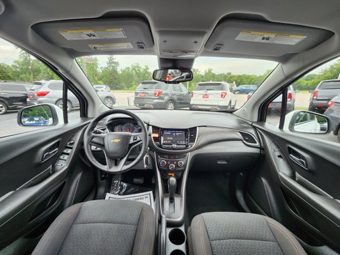 Used 2018 Chevrolet Trax LS image 9