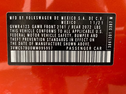 Used 2021 Volkswagen Jetta SE w/ SE Cold Weather Package image 31