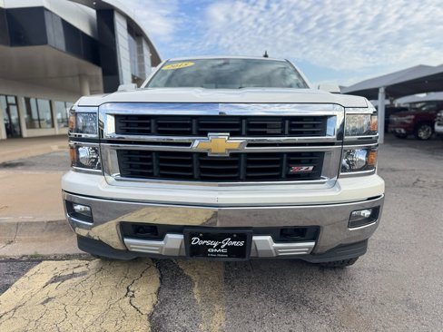 Used 2015 Chevrolet Silverado 1500 LT w/ LT Convenience Package image 2