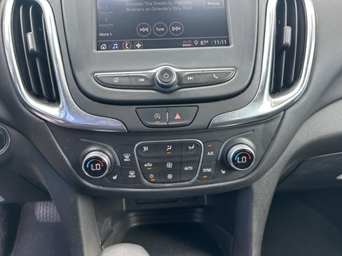 Used 2022 Chevrolet Equinox LT image 20