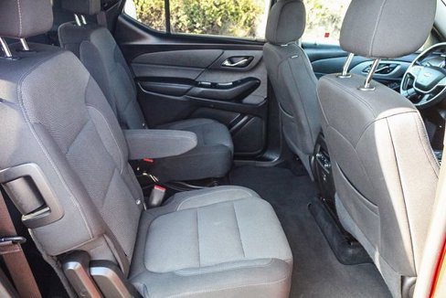 Used 2022 Chevrolet Traverse LT image 22