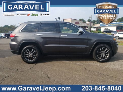 Used 2017 Jeep Grand Cherokee Limited image 18
