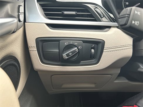 Used 2021 BMW X1 sDrive28i image 34