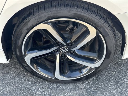 Used 2020 Honda Accord Sport image 21