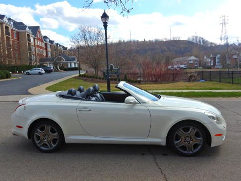 Used 2006 Lexus SC 430 Convertible image 9
