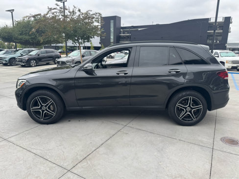 Used 2020 Mercedes-Benz GLC 300 w/ AMG Line image 4