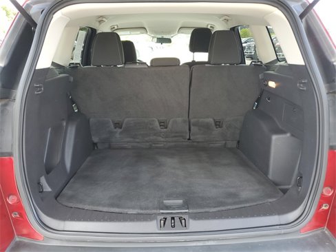Used 2017 Ford Escape SE w/ Equipment Group 201A image 9