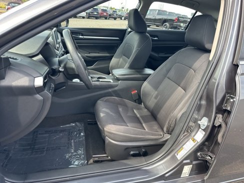 Used 2022 Nissan Altima 2.5 SV image 14