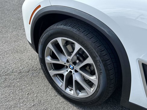 Used 2021 BMW X5 sDrive40i w/ Convenience Package image 9