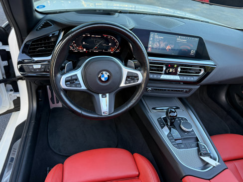 Used 2022 BMW Z4 M40i w/ Premium Package image 23