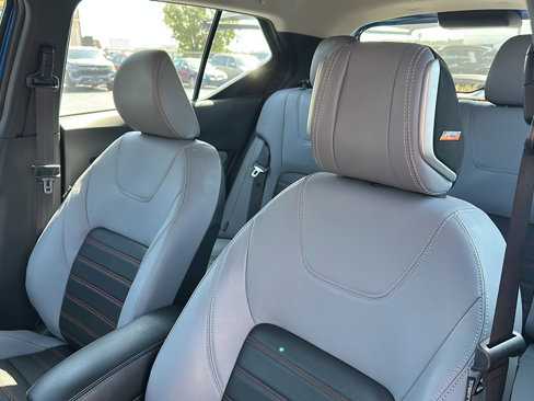 Used 2024 Nissan Kicks SR w/ SR Premium Package image 14