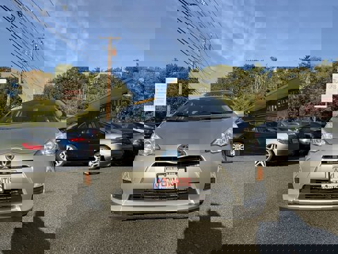 Used 2014 Toyota Prius C Two image 2