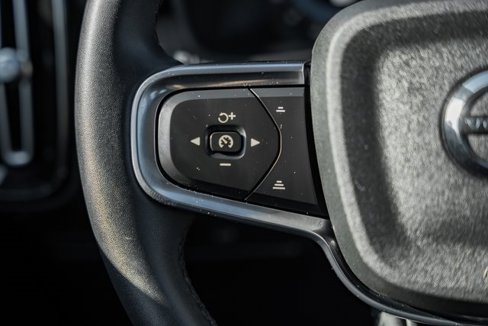 Certified 2023 Volvo XC40 B5 Plus w/ Driver Assist Package image 26