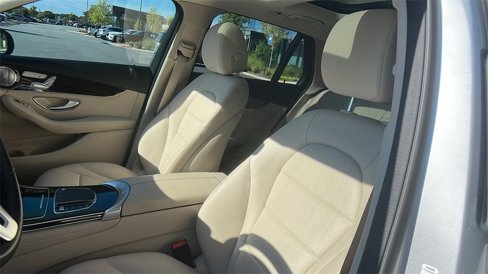 Used 2020 Mercedes-Benz GLC 300 image 16