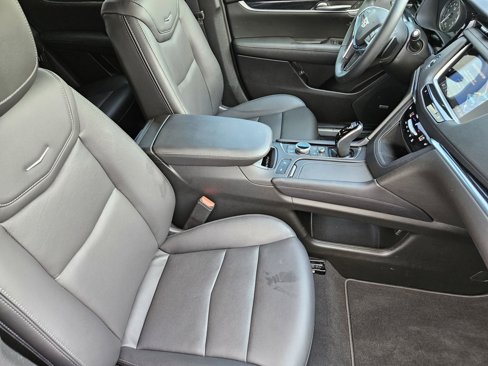 New 2025 Cadillac XT5 Premium Luxury w/ Technology Package image 17
