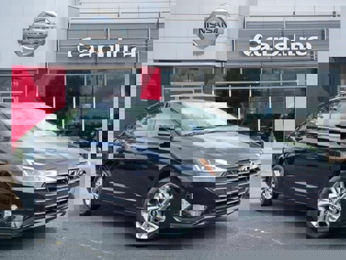 Used 2020 Hyundai Elantra Value Edition image 1