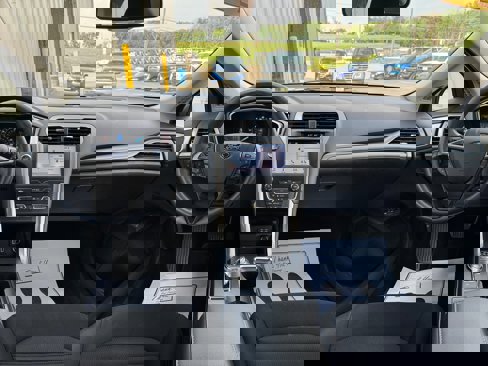 Used 2019 Ford Fusion SE image 23