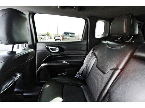 Used 2024 Jeep Compass Latitude w/ Altitude Special Edition image 15
