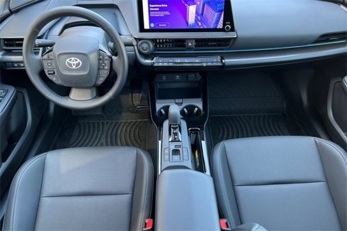 Used 2025 Toyota Prius image 11