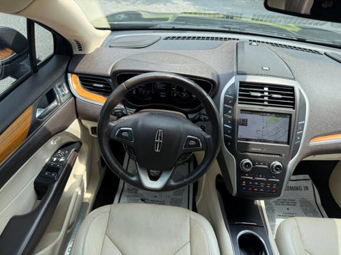 Used 2015 Lincoln MKC AWD w/ Equipment Group 102A Reserve image 17