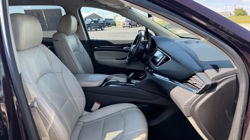 Used 2018 Buick Enclave Premium image 19